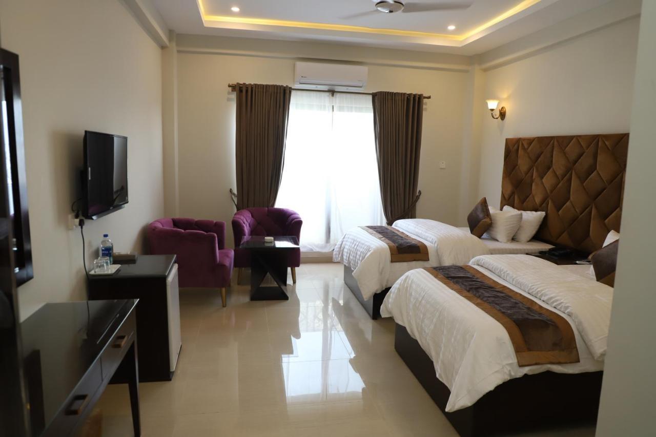 Swat Palace Hotel By Northin Mam Derai Экстерьер фото
