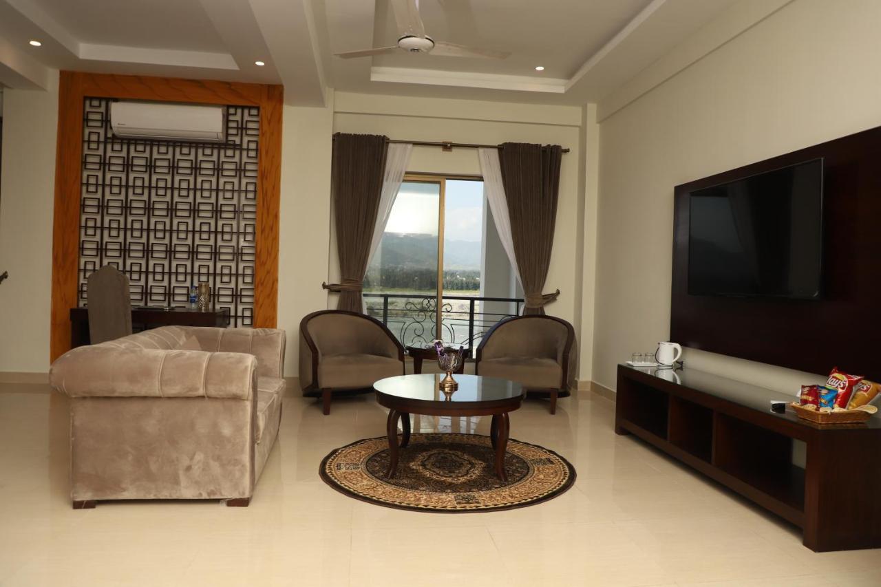 Swat Palace Hotel By Northin Mam Derai Экстерьер фото
